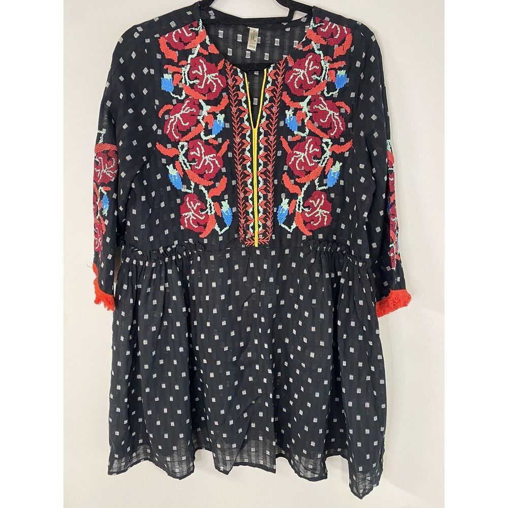 Ethnic by Outfitters Tunic Top Size S Women Black Boho Embroidered Tassel Shirt